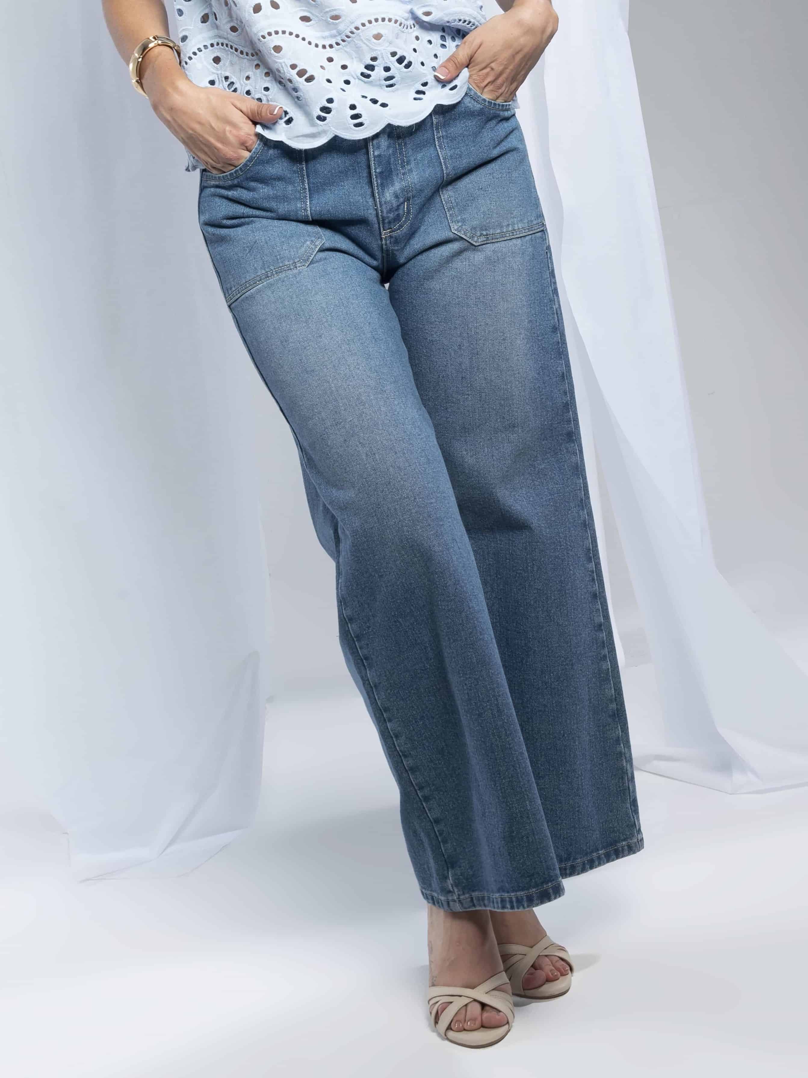 JEAN ARIZONA