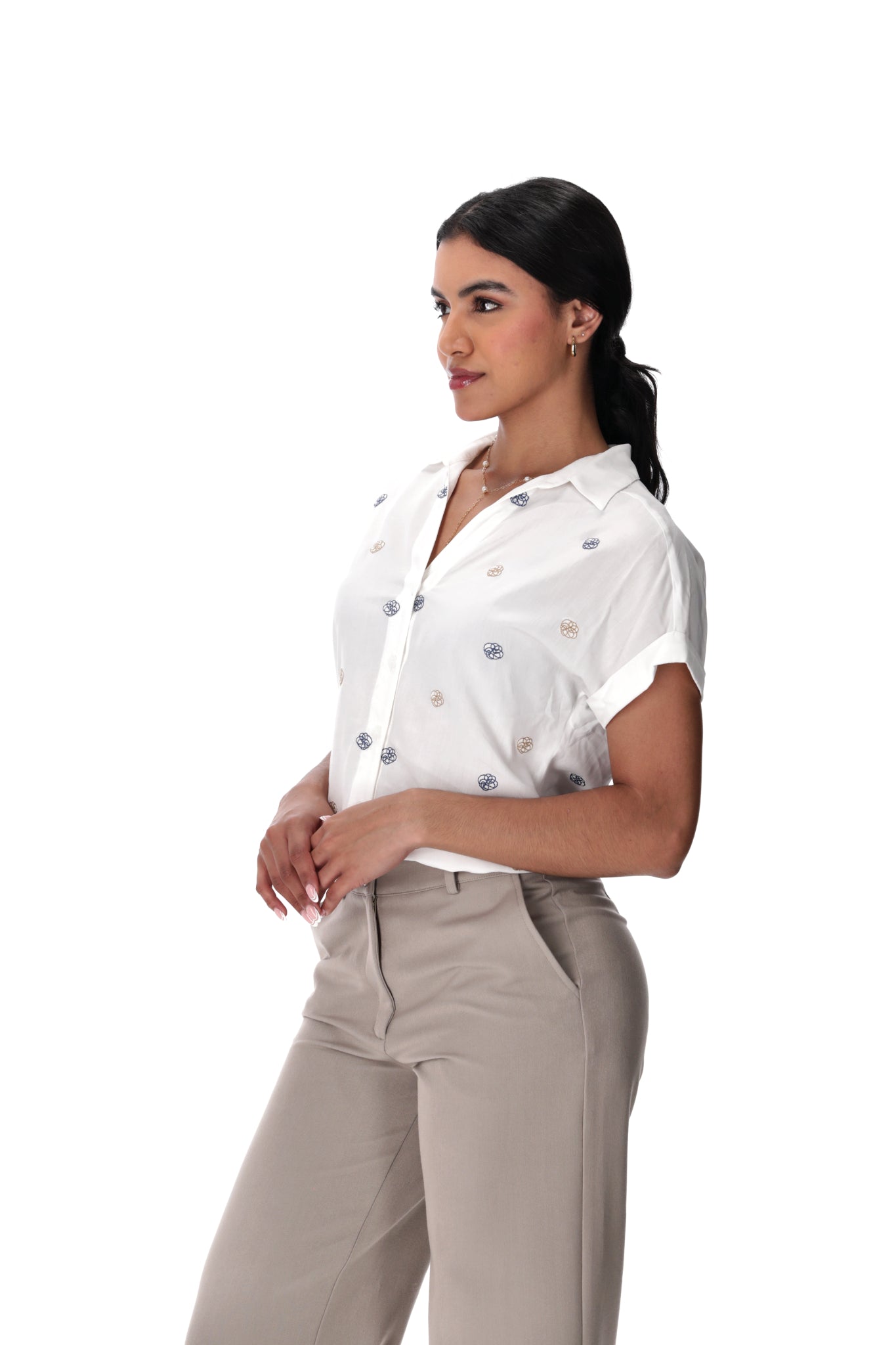 BLUSA CELESTE BORDADA