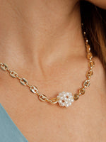 Conjunto de Aretes, Collar y Pulsera con Dije de perlas